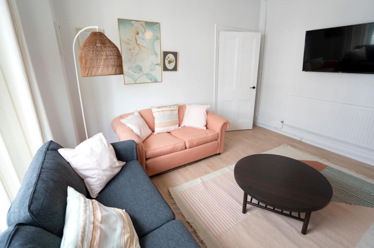 Beautiful Family Home In The Heart Of Swansea Eksteriør billede