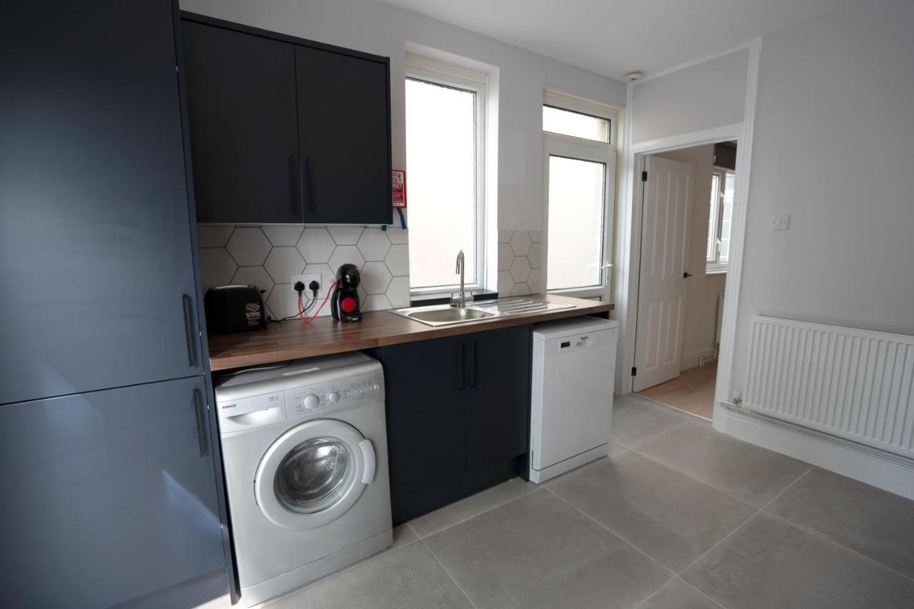 Beautiful Family Home In The Heart Of Swansea Eksteriør billede